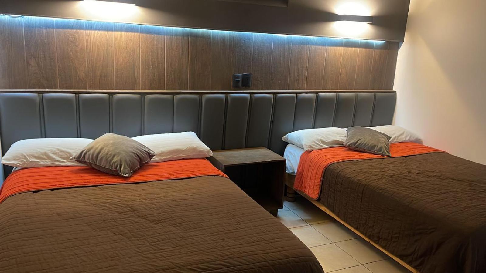 Hotel Santa Cruz Чиуауа Экстерьер фото